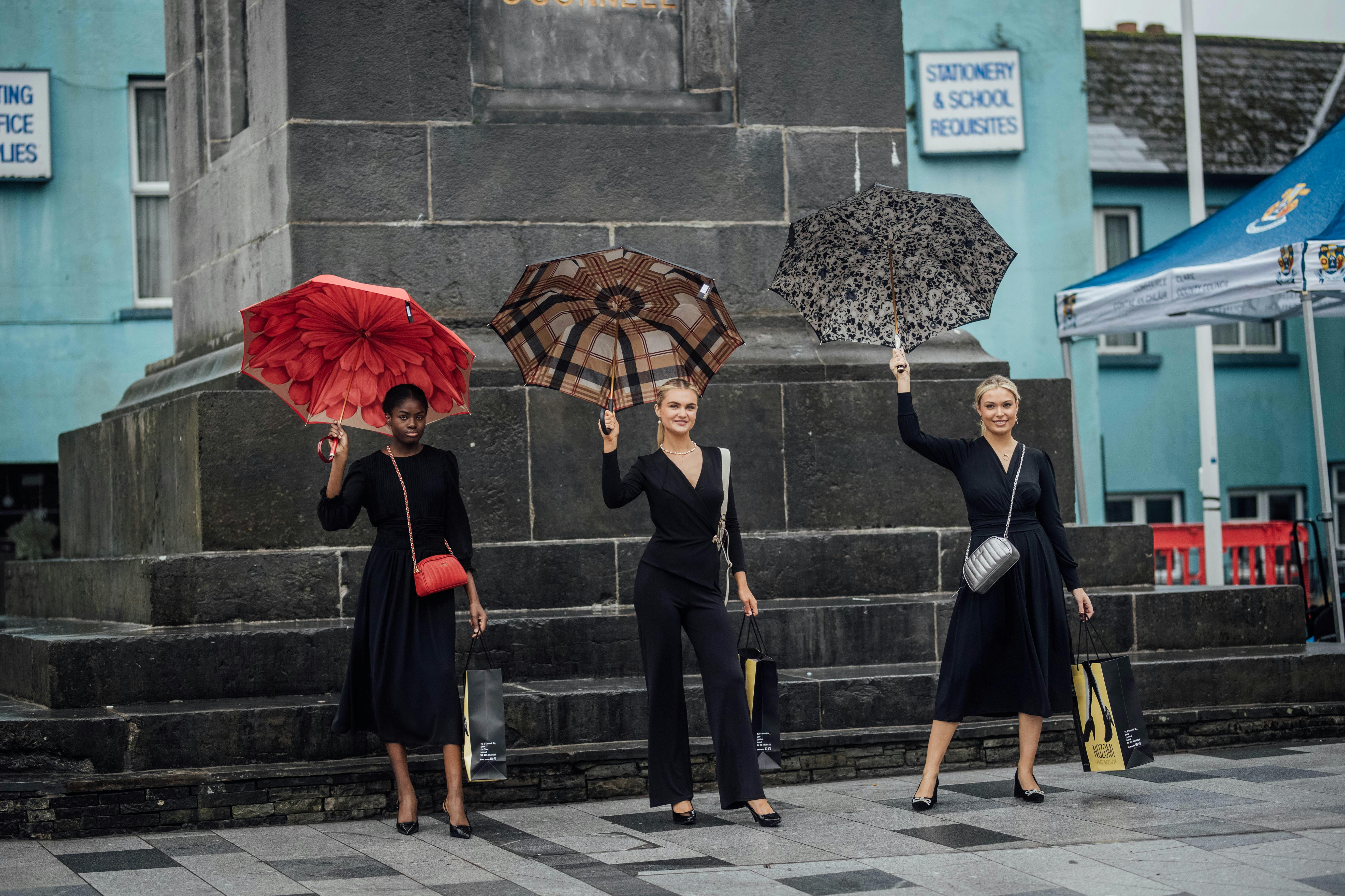 Ennis Street Fashion Show 299.jpg