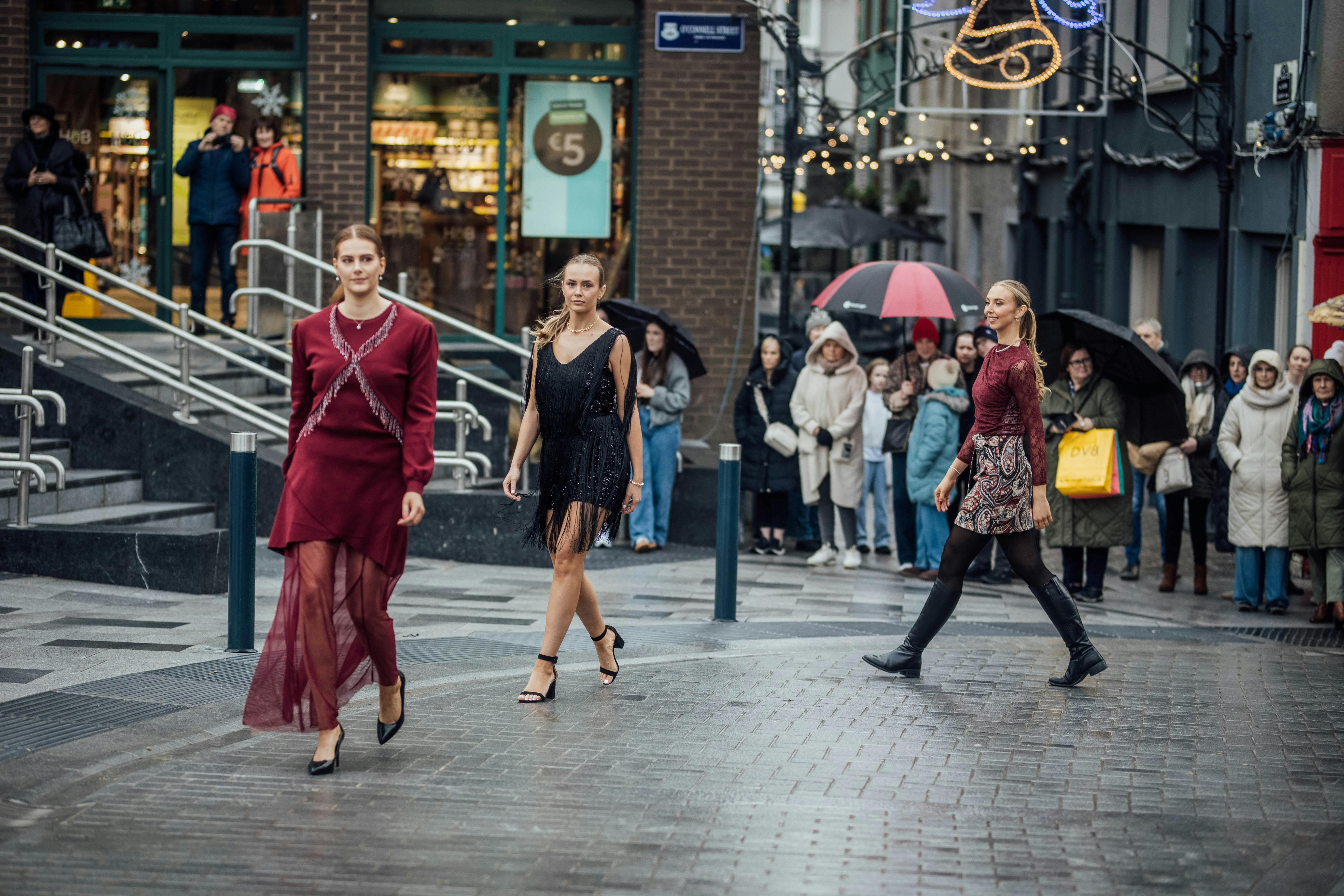 Ennis Street Fashion Show 061.jpg